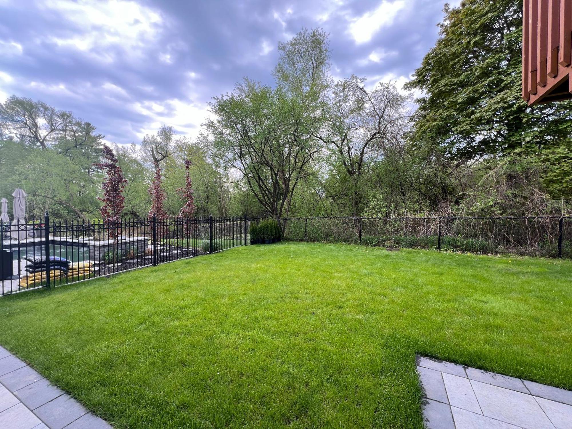Cozy, Brand-New, 2Bdr,Walkout Apt, Free Parking Richmond Hill Luaran gambar
